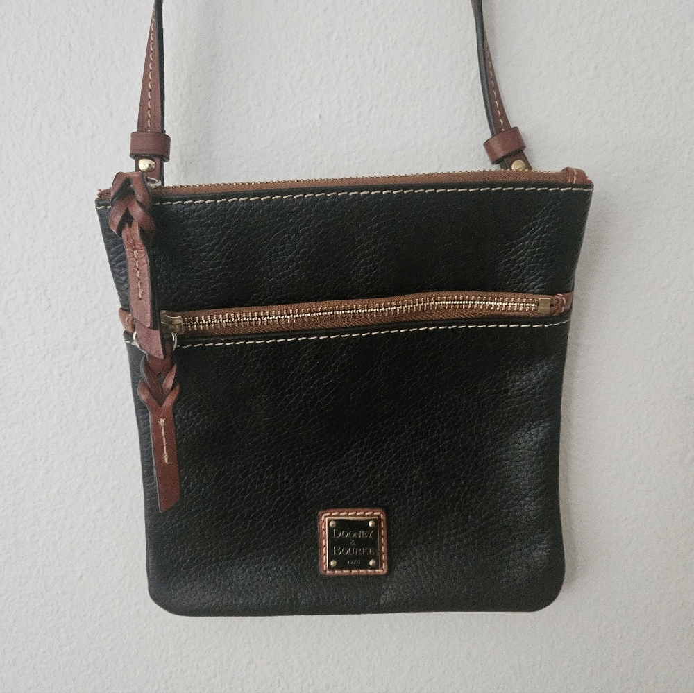 Dooney & Bourke Pebble Grain Leather Crossbody Bag | Adjustable Strap